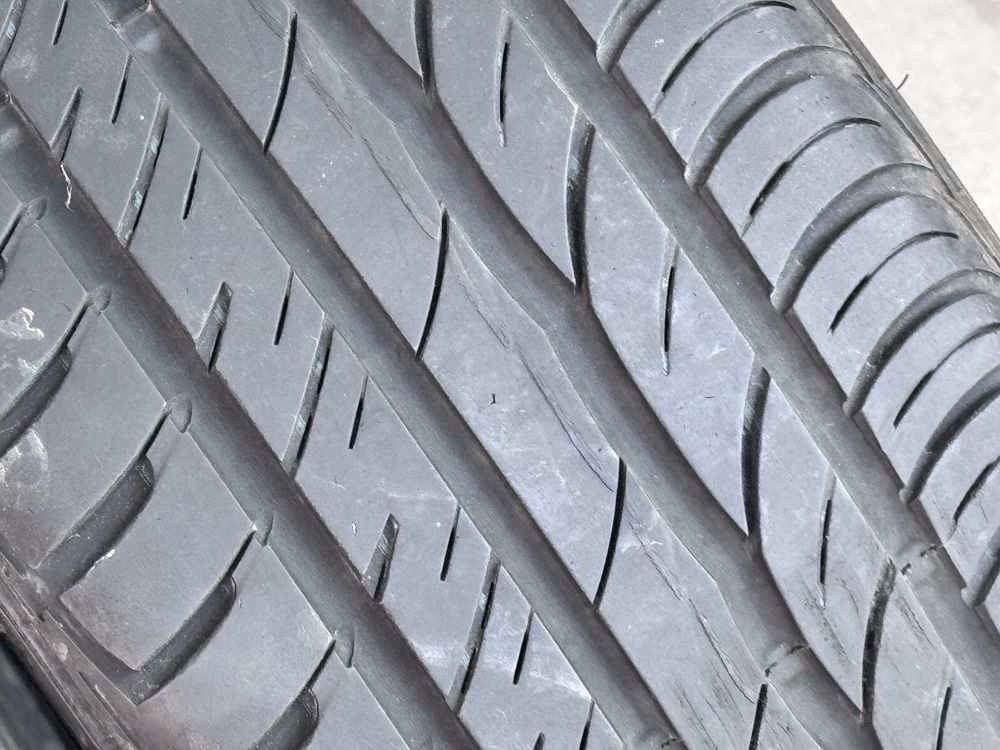 215/40/R17 Barum Bravuris2 4бр летни 5-6мм