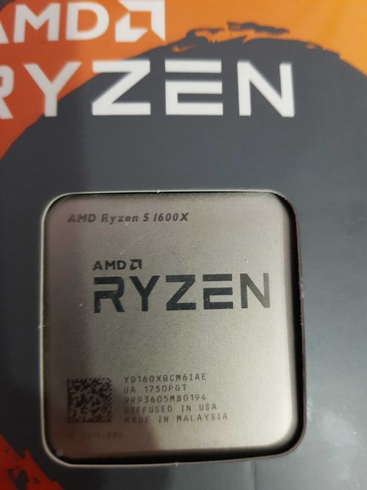 Pachet Componente PC – Ryzen 5 1600X + RAM XPG DDR4 – 200 LEI