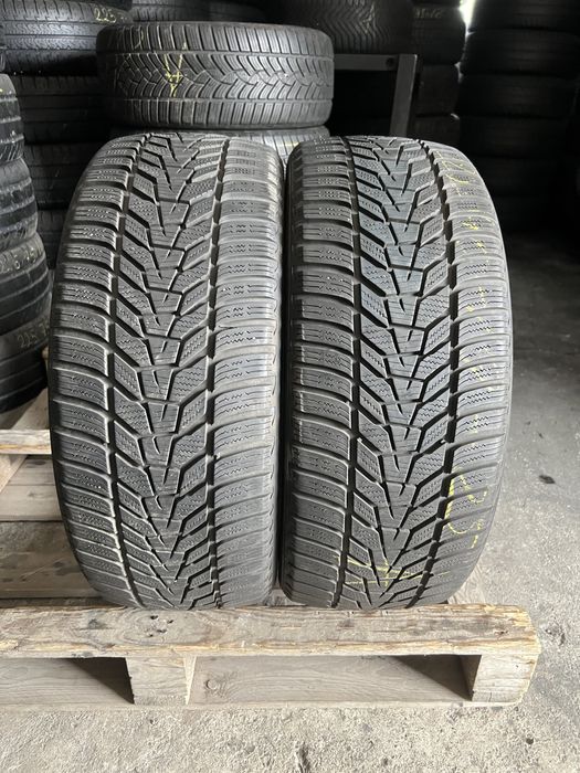 2 anvelope de iarna 225/40/19 Hankook 7 mm!