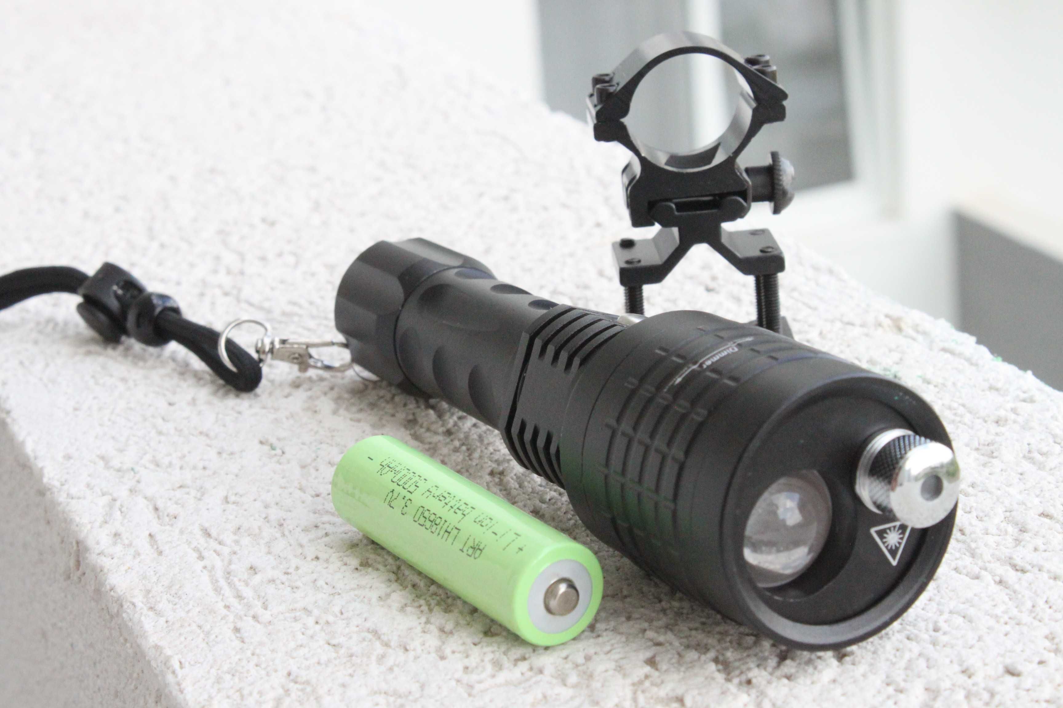 Lanterna militara cu ZOOM 3000W + Laser Verde