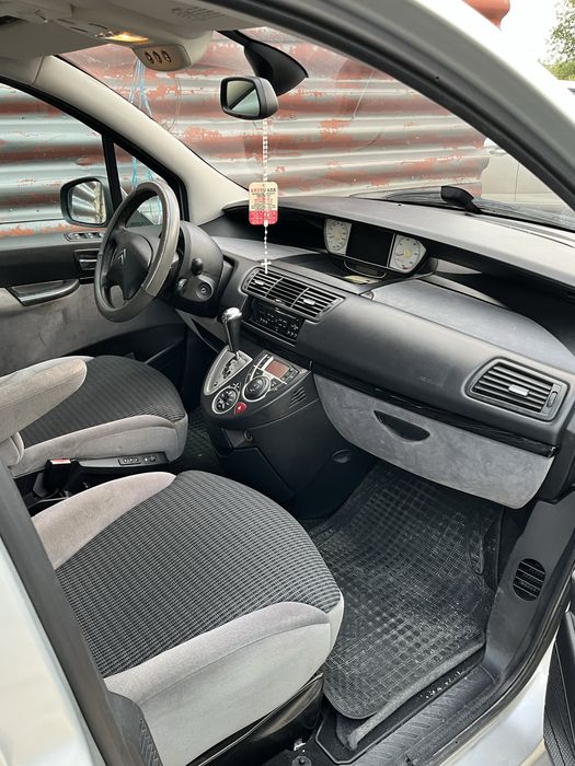 Vand Citroen C8 2010 2.2