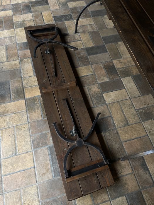 Set masa + doua banci