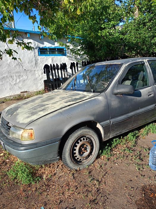 Продам машину срочно