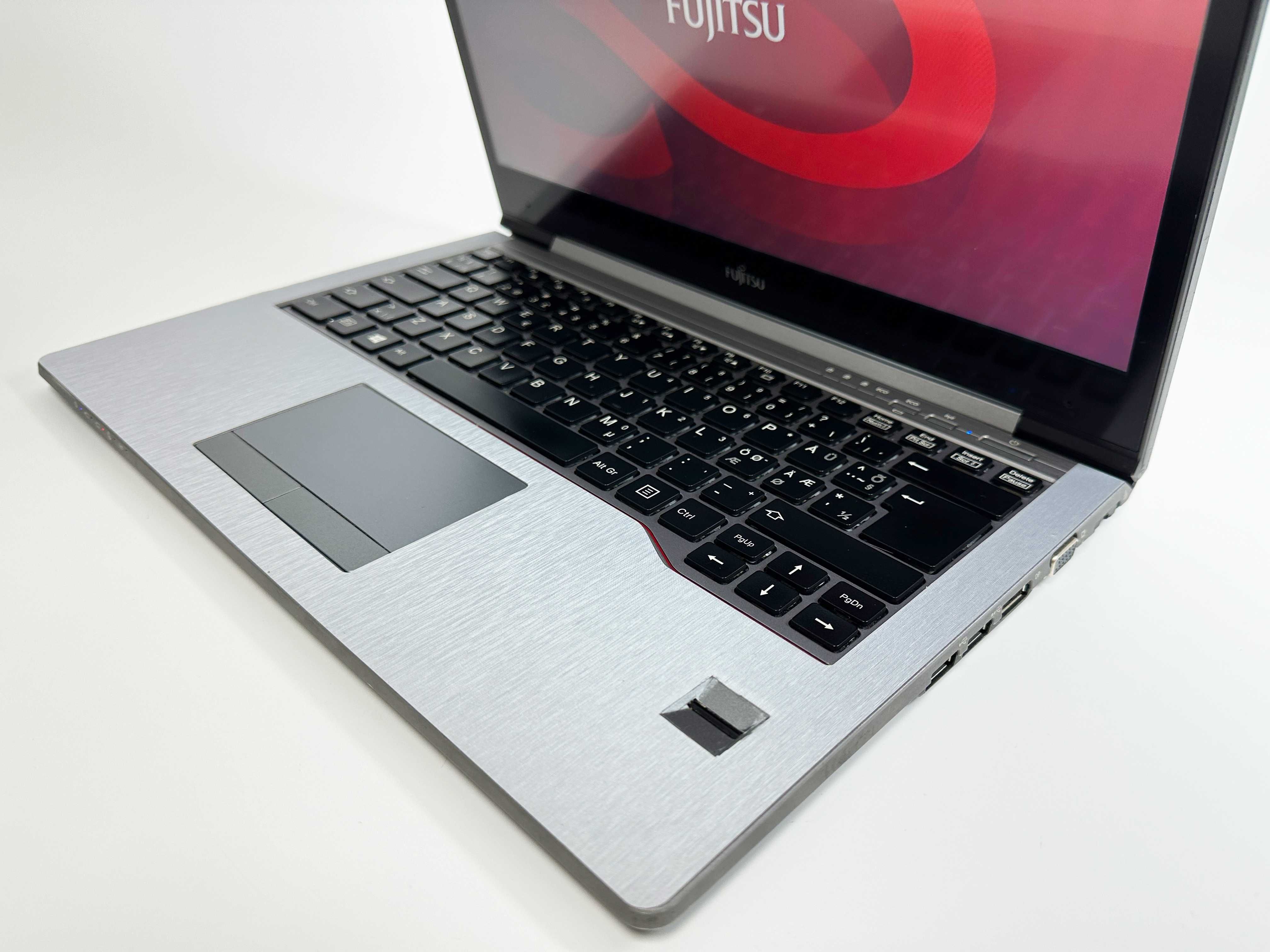 Laptop Fujitsu i7 SSD TouchScreen ultrabook Garantie 12 luni