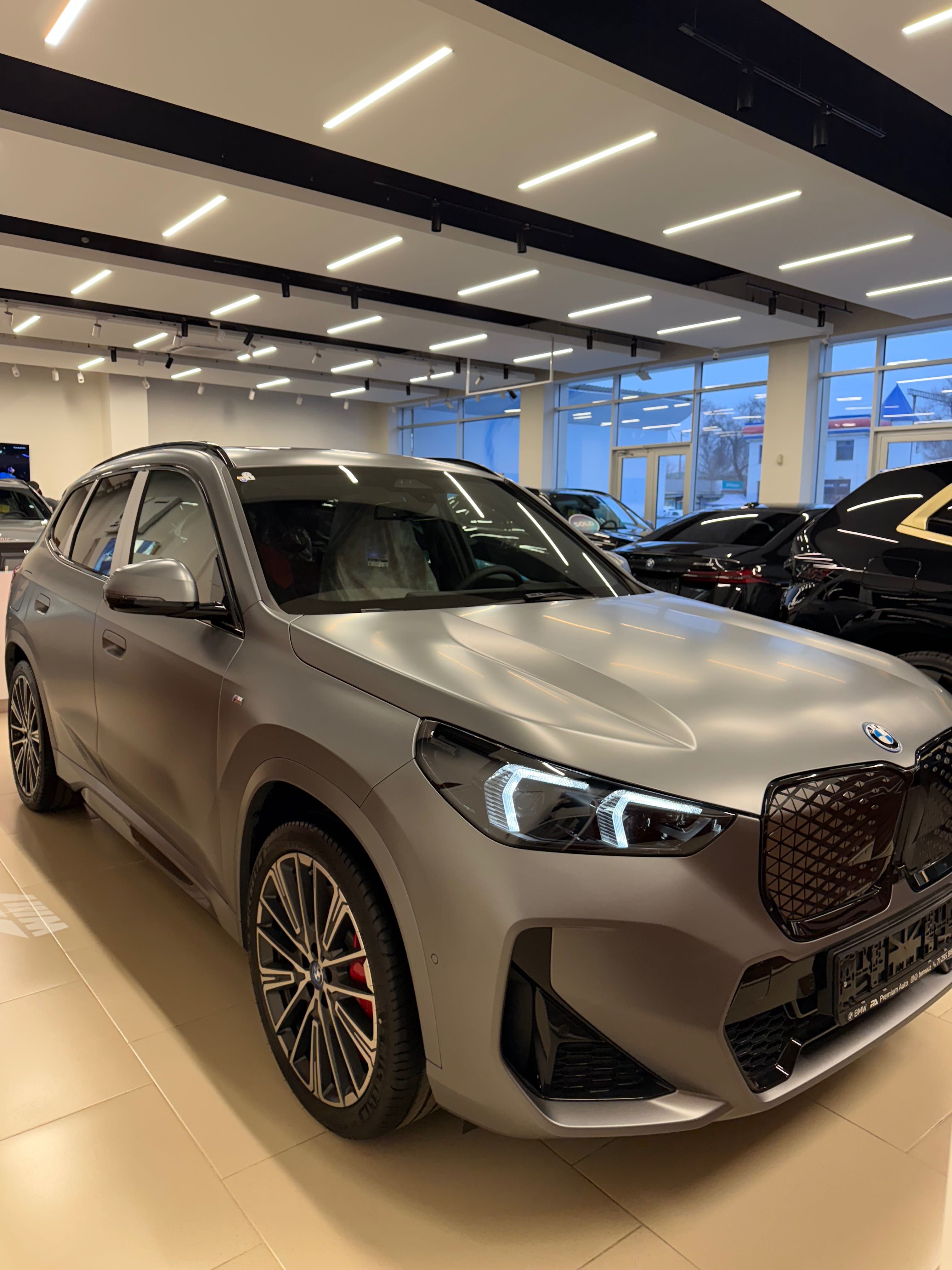 Продам BMW iX1 xDrive30 в наличии + официальная гарантия 8 лет