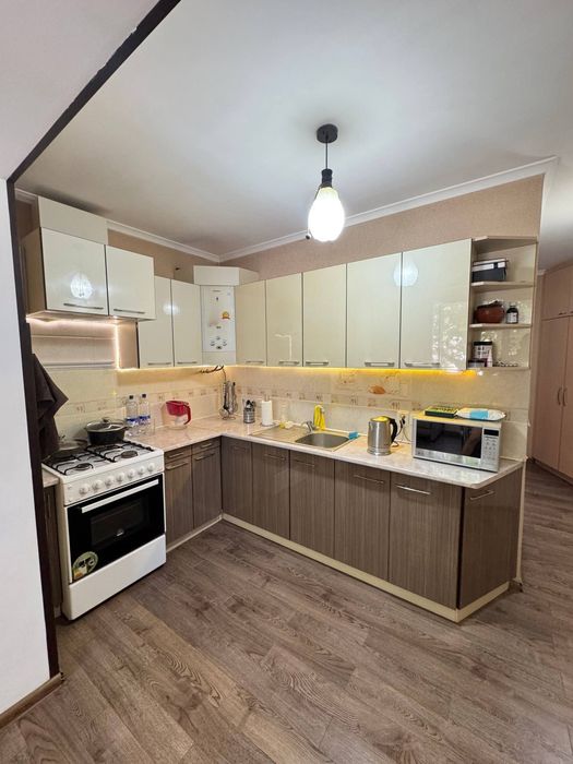 Продается квартира 3/2/5. Ор Миробадский район. Транспортный институт