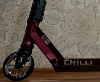 Продам трюковой самокат