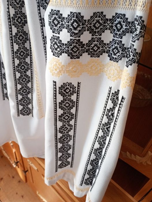 Camasa traditionala dama