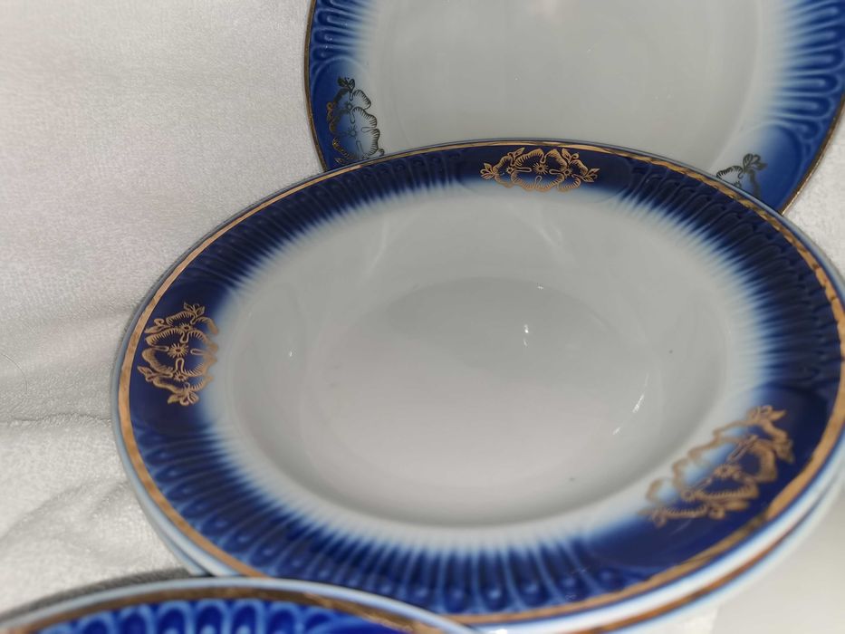 СССР. Тарелки синие с позолотой.