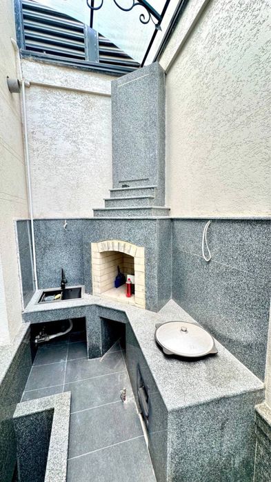 ПРОДАЕТСЯ Евро ДОМ на Циолковского 2.2 соток 6 комнат