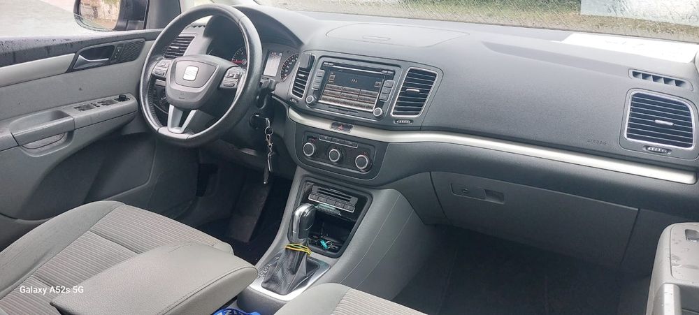 Seat Alhambra an 2013 diesel 1893 mașina personală.