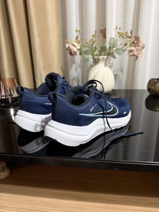 Adidași Nike de alergat/sală