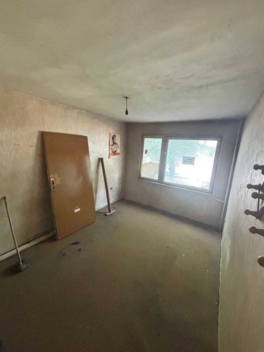 Продава МНОГОСТАЕН
град София, Дружба 2