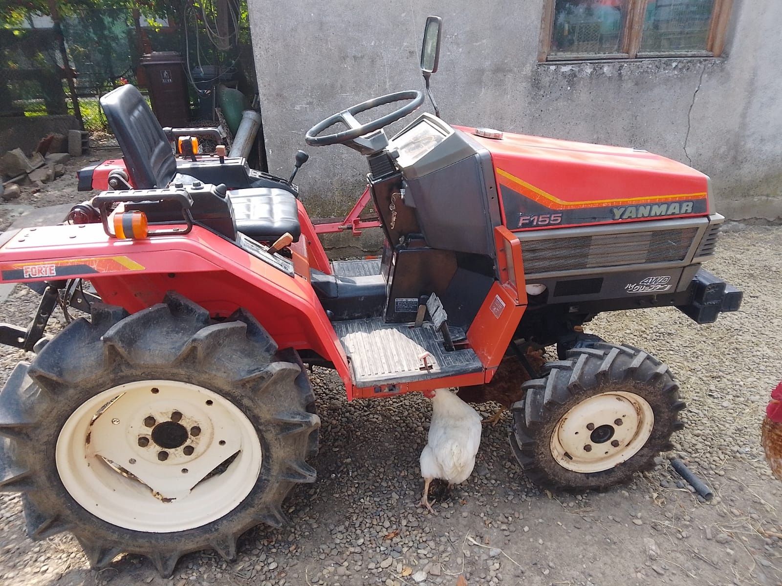 Vând tractor Japonez 4x4 Yanmar F 155