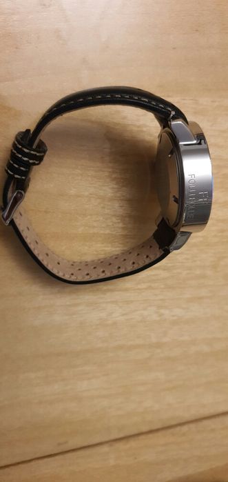 Оригиналнен спортно елегантен