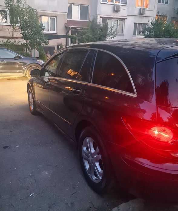 Продавам Mercedes Benz R class w 251