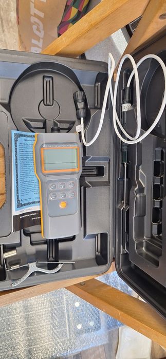 Професионален термометър