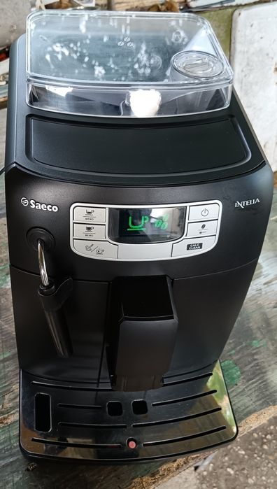 Râșniță încorporată, cafea măcinată, spumare cafea, SAECO INTELIA