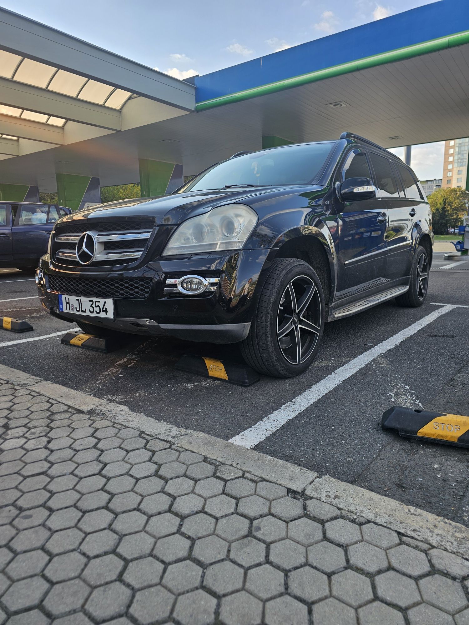 Мерцедес Бенз ГЛ320 7 г троник