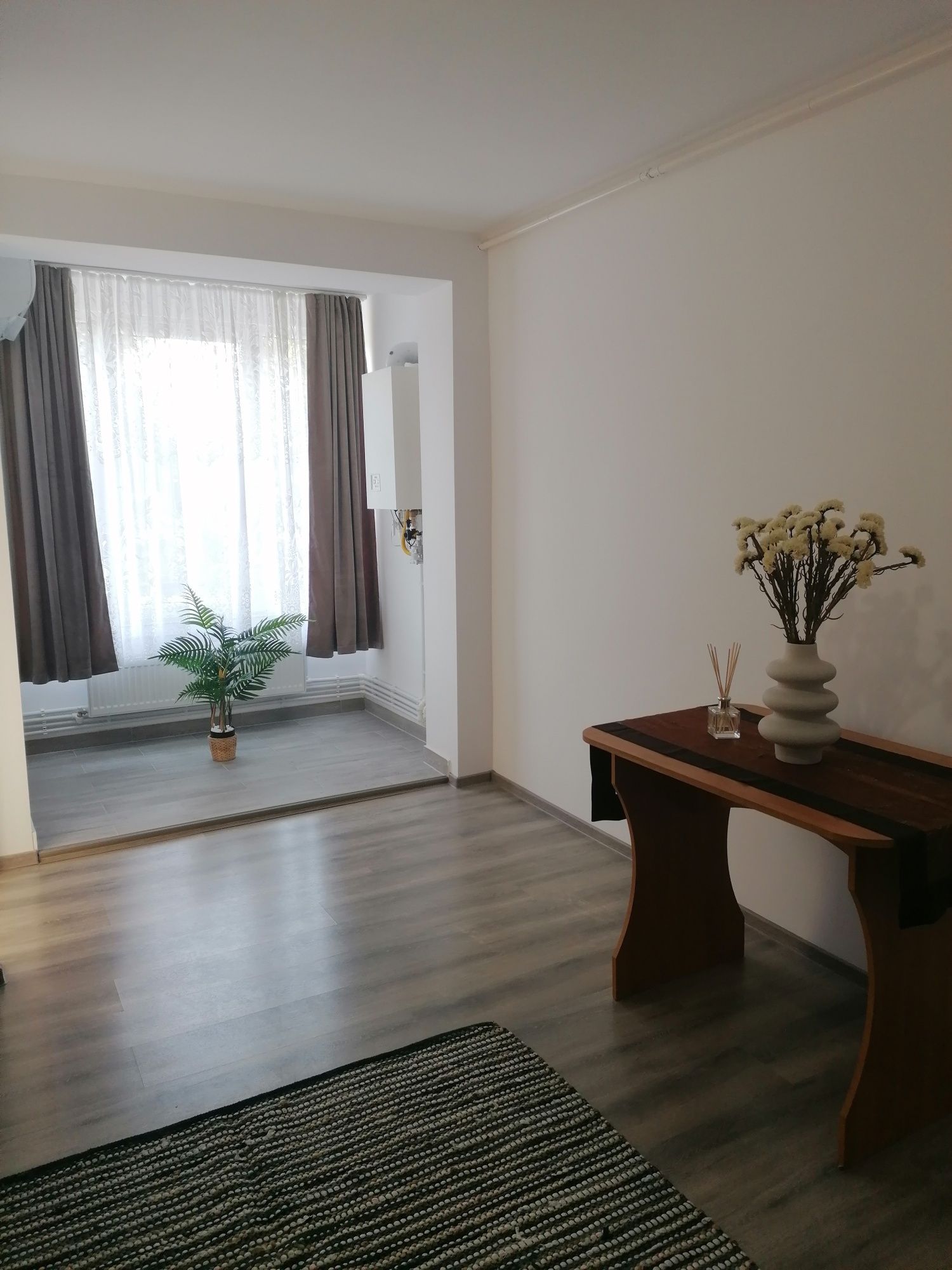 Garsonieră de închiriat