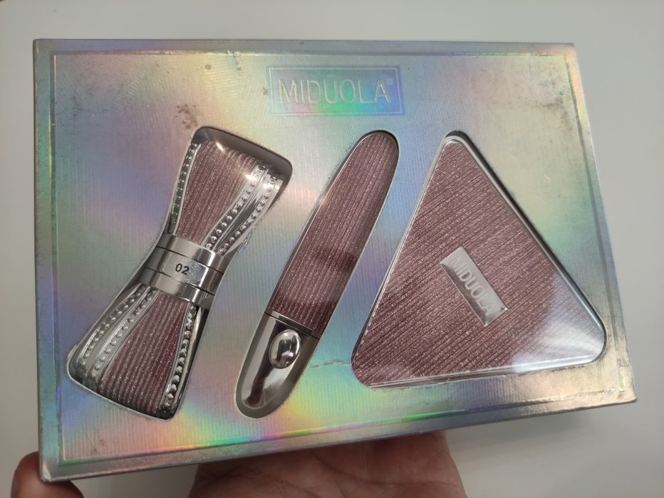 MIDUOLA / Луксозна Серия Грим / Козметика