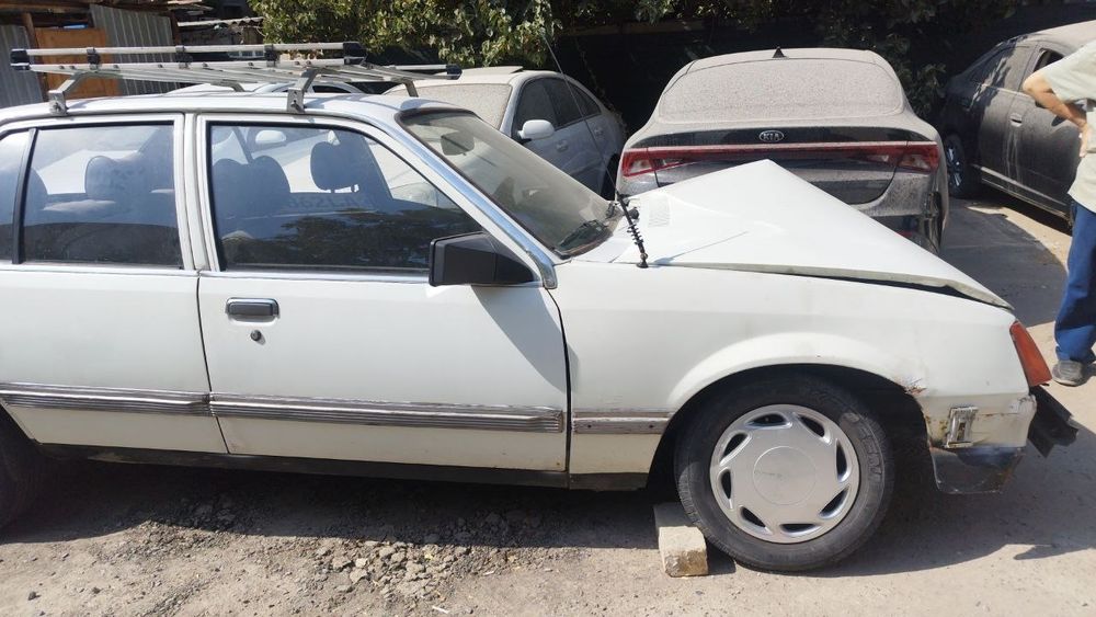 Продам Opel Rekord 1986
