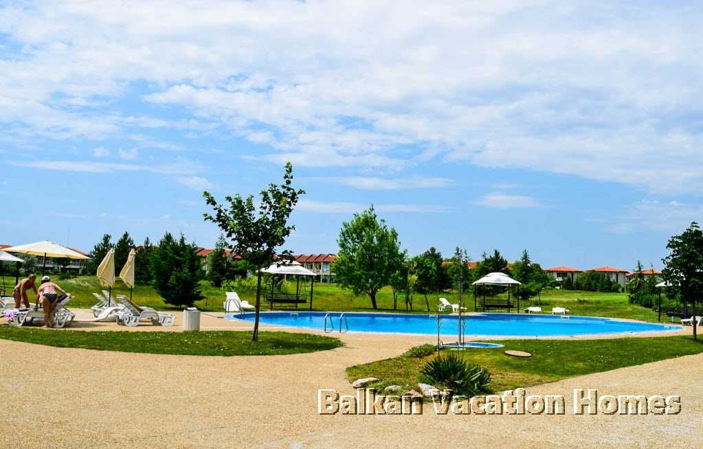 Тристаен пентхаус апартамент в Lighthouse Golf and Spa Resort