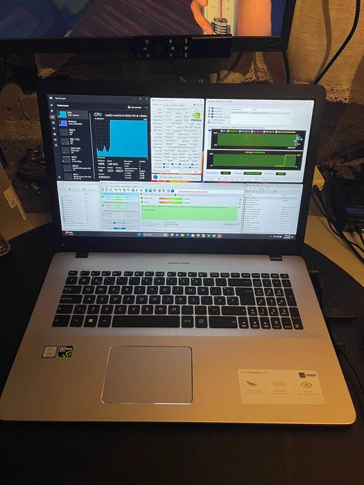 Laptop ASUS VivoBook Pro 17 i5 8250u 16GB RAM GTX 1050 2GB SSD+HDD