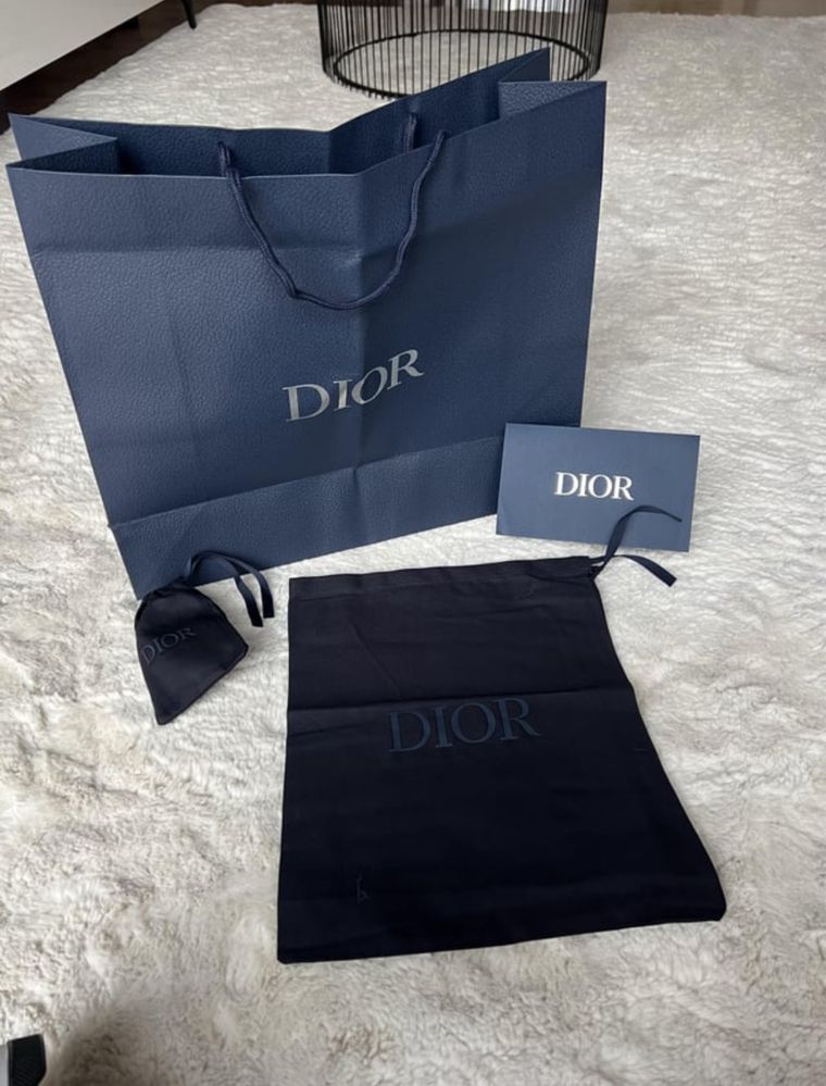Dior b30