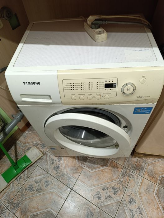 Стиральная машина автомат