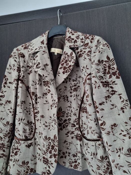 Costum fusta si sacou stare impecabila