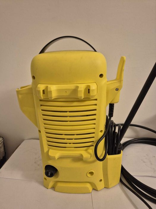 Aparat de spalat cu presiune Karcher K2 Universal Edition