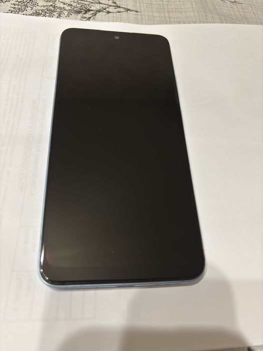 Продавам REDMI NOTE 12 5G 128GB