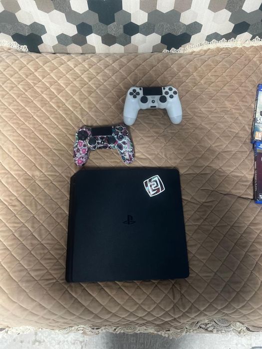 Playstation4slim 512 гб памяти