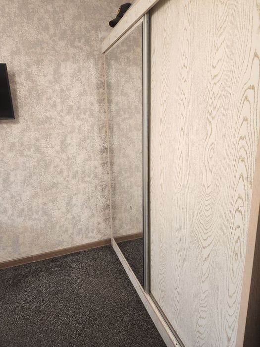 Мебеллар комплект сотилади, срочно