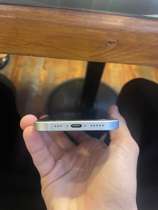 iphone 15 pentru piese