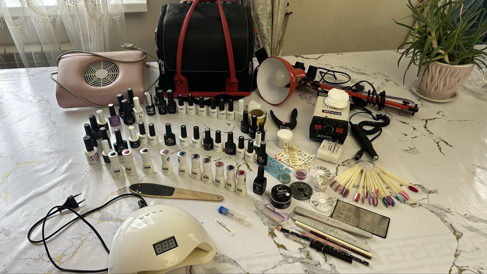 Продам всё необходимое для маникюра
