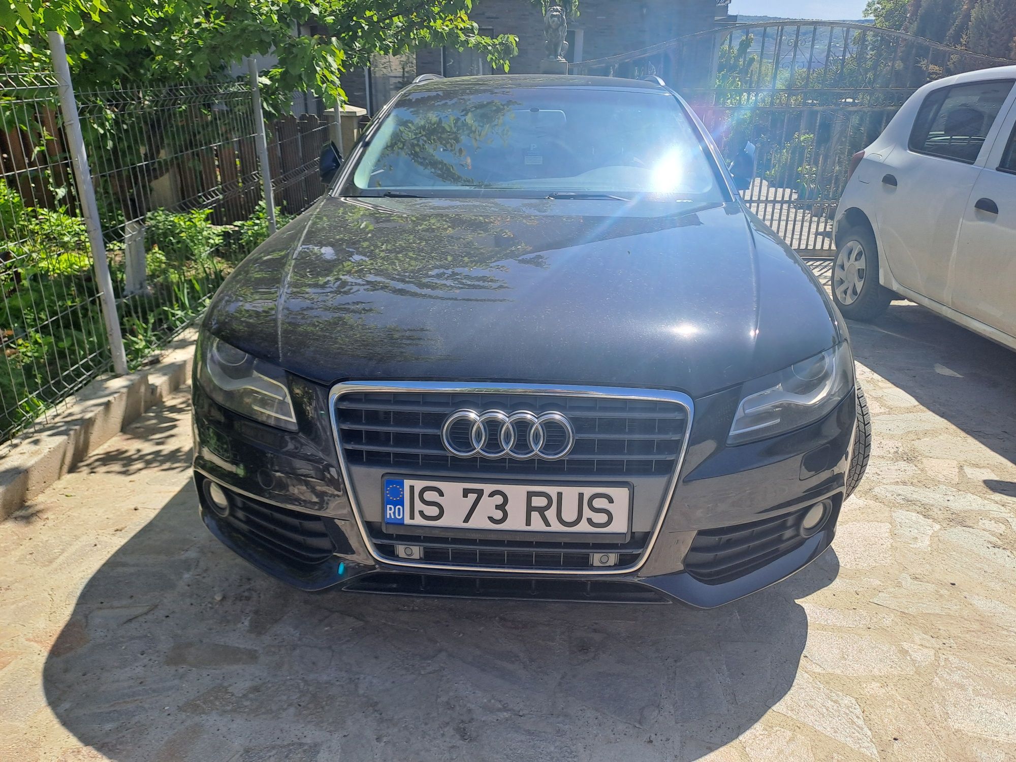 Vând Audi a4 b8 2011