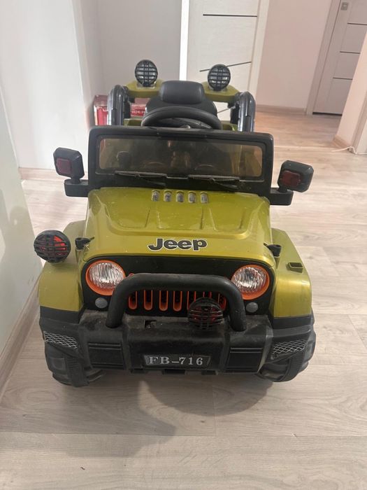 машина с пультом