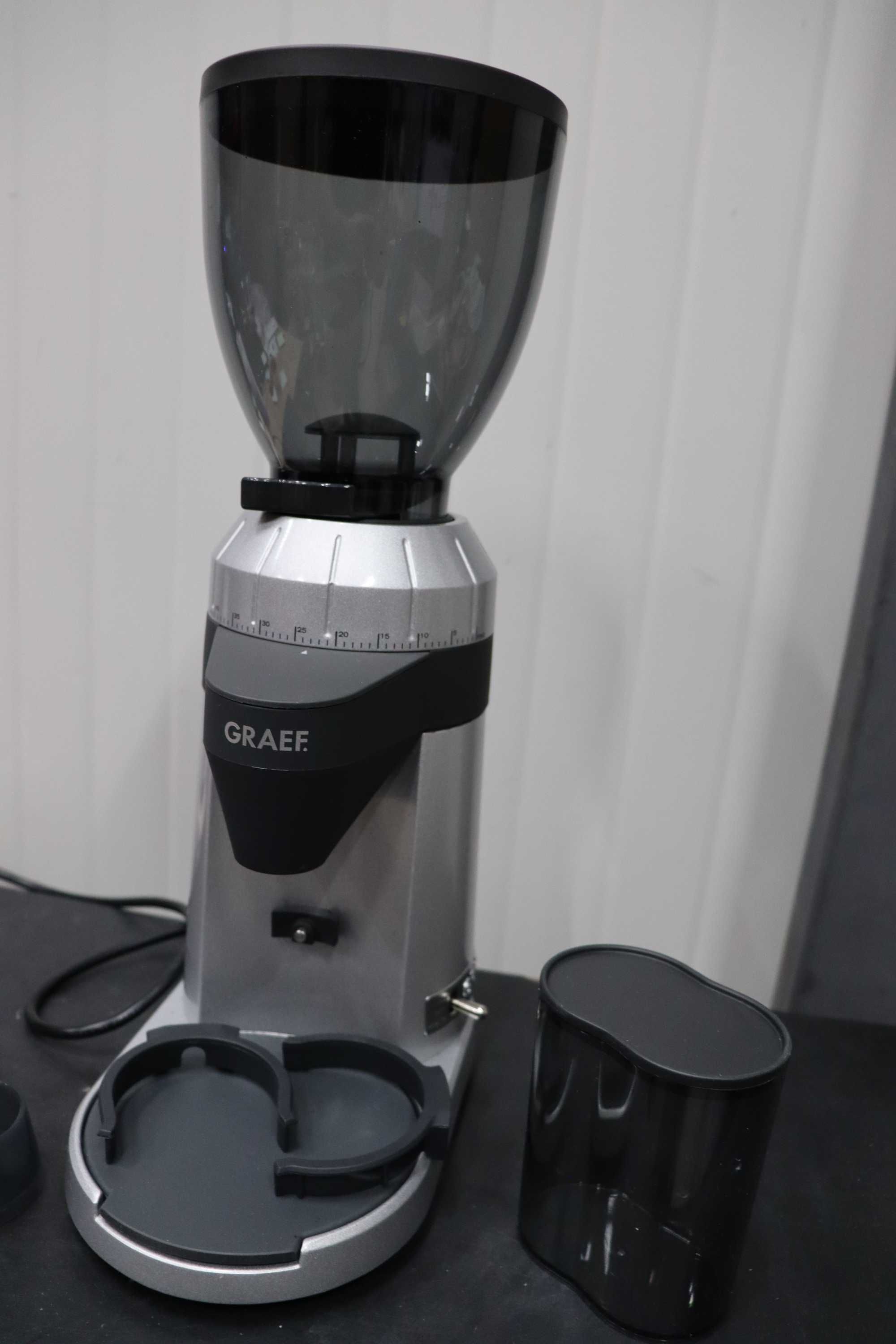 GRAEF CM900 Кафемелачка,Автоматично порциониране,40 степени на смилане