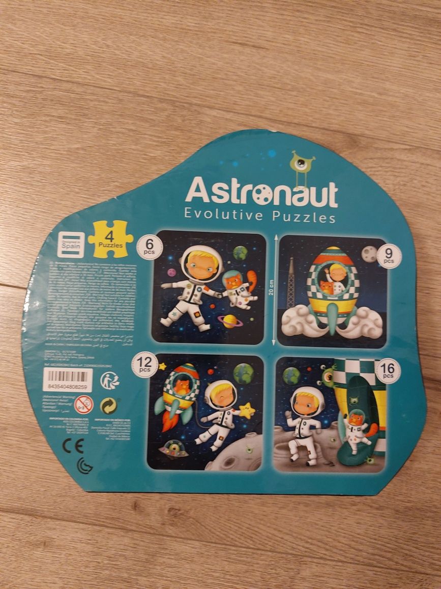 Puzzle astronaut 4 buc