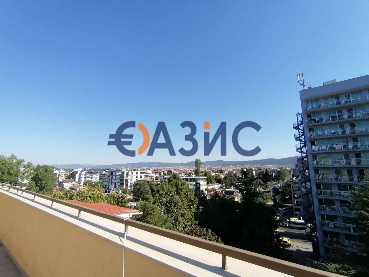Продава се Двустаен апартамент в к.к. Слънчев бряг - 68 кв.м за 1250 €/кв.м - Снимка #12