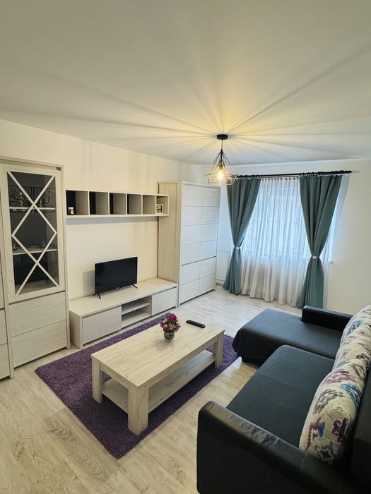 Inchiriez pe termen lung