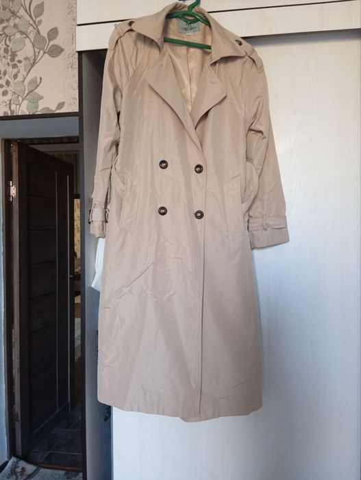 Плащ женский Бесплатно