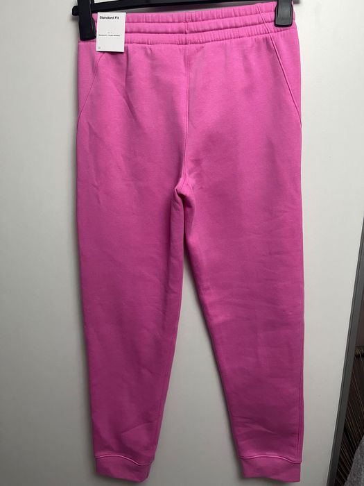 Розово долнище на Nike