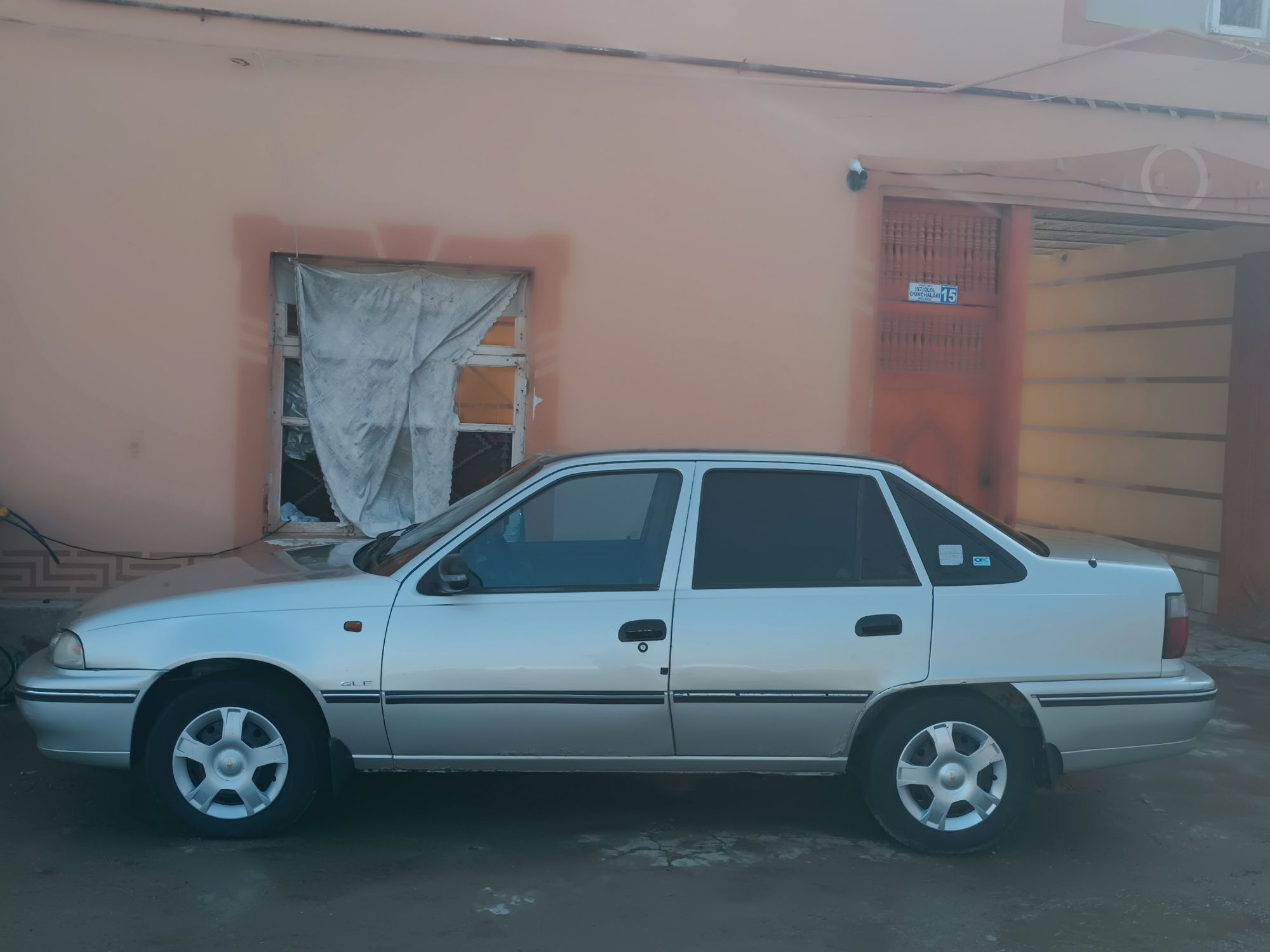 Daewoo Neksiya 1 sons metalik
