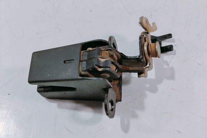 Broasca Usa  spate Volkswagen VW Transporter T5