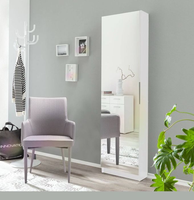 Зеркало шкаф купе с полочками