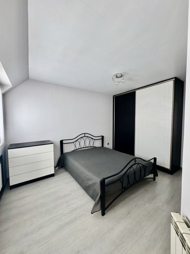 Продава се Двустаен апартамент в Пловдив, Кършияка - 55 кв.м за 2000 €/кв.м - Снимка #4