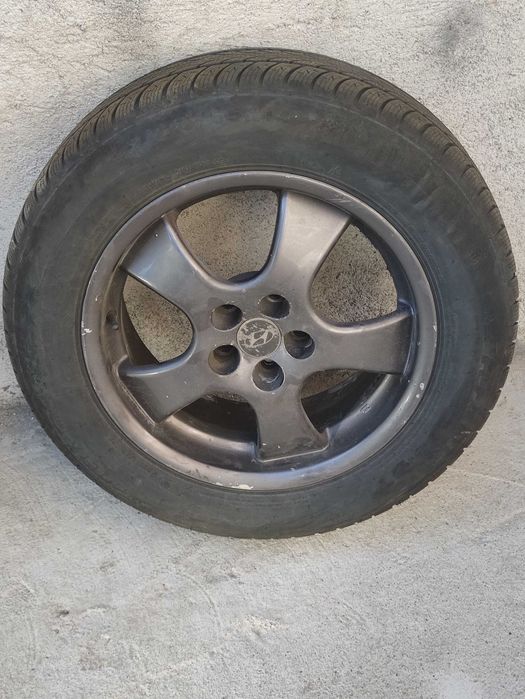 Продавам джанти със гуми 17